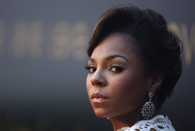 Обои картинки фото ashanti, музыка, актриса, певица, танцовщица, сша, продюсер