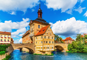 Картинка city+hall +bamberg +bavaria +germany города -+мосты германия бавария бамберг bamberg city hall regnitz river bavaria germany ратуша мост река регниц
