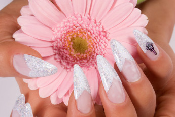 Картинка разное руки маникюр рука гербера