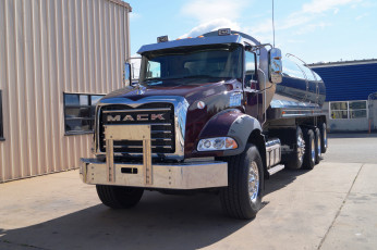 Картинка mack+milk+truck+model+gu813 автомобили mack сша inc trucks тяжелые грузовики