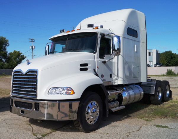 Обои картинки фото 2014 mack truck model cxu613, автомобили, mack, trucks, inc, тяжелые, грузовики, сша