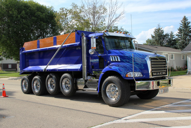 Обои картинки фото 2013 mack truck granite, автомобили, mack, trucks, inc, тяжелые, грузовики, сша