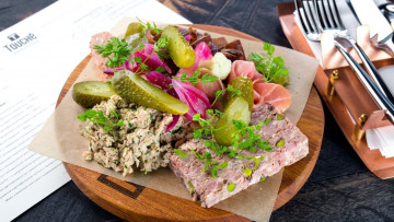 Картинка еда салаты +закуски зелень паштет огурцы