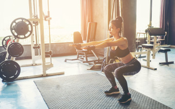 Картинка спорт фитнес взгляд девушка фон