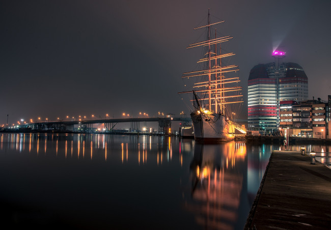 Обои картинки фото корабли, парусники, огни, ночь, гётеборг, швеция