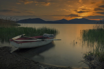 Картинка корабли лодки +шлюпки лодка