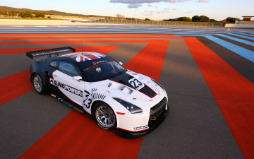 Картинка автомобили nissan datsun