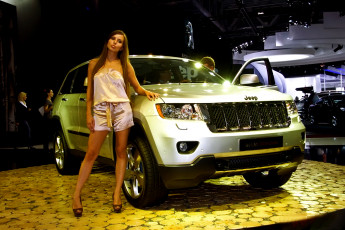 Картинка автомобили авто девушками