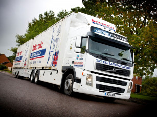 Картинка volvo автомобили trucks автопоезд перевозка