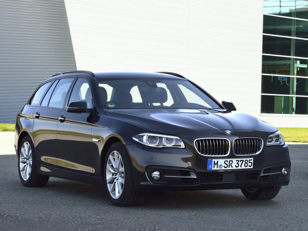 Обои картинки фото автомобили, bmw, 520d, темный, touring, f11, 2013г