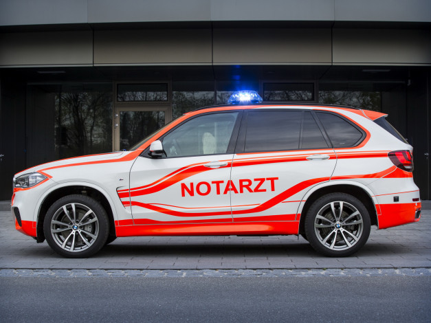 Обои картинки фото автомобили, bmw, x5, 2014г, notarzt, f15, xdrive30d