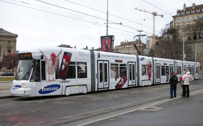 Обои картинки фото техника, трамваи, трамвай, город, улица, рельсы