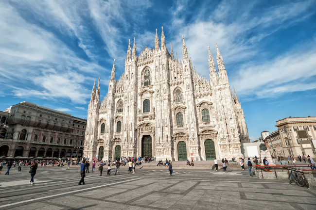 Обои картинки фото milan cathedral - milan,  italy, города, - католические соборы,  костелы,  аббатства, duomo, di, milano, milan, cathedral, italy, миланский, собор, милан, италия, площадь