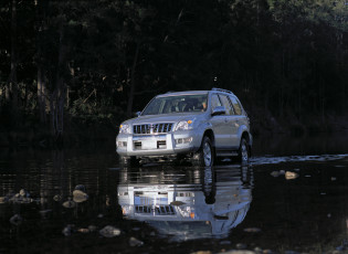 Картинка автомобили toyota