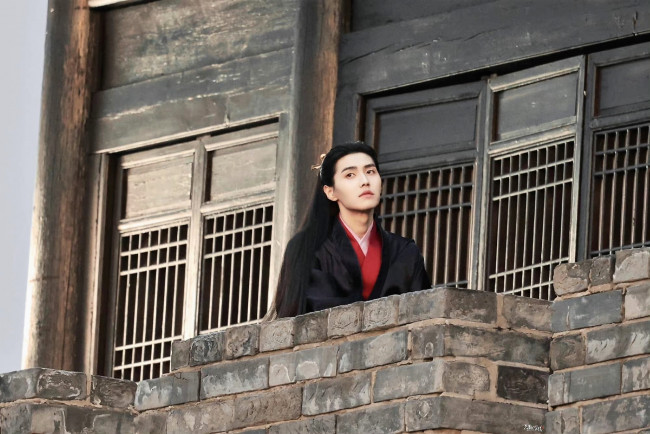 Обои картинки фото tgcf, кино фильмы, immortality, feng, xin, балкон, дом