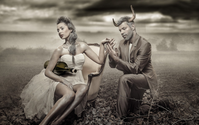 Обои картинки фото разное, компьютерный дизайн, девушка, бутылка, кресло, черт