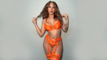 Картинка девушки -+брюнетки +шатенки anaruru222