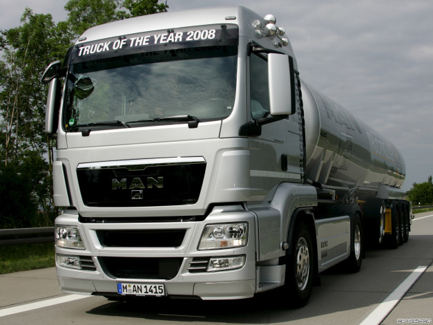 Обои картинки фото автомобили, man