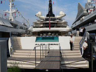 Картинка корабли Яхты