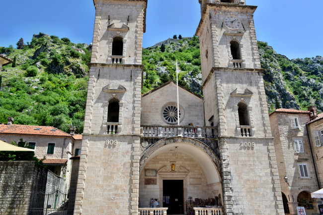 Обои картинки фото Черногория, котор, города, дворцы, замки, крепости, горы, городские, ворота, старый, город