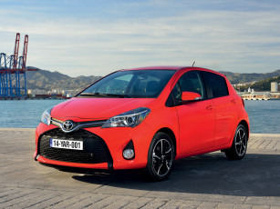Картинка автомобили toyota красный 2014 yaris