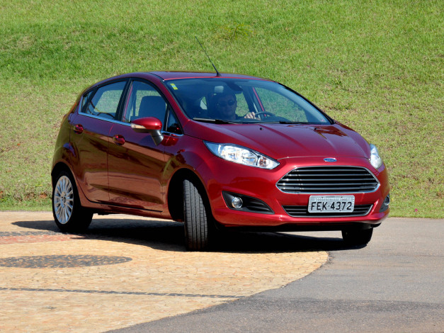 Обои картинки фото автомобили, ford, fiesta, br-spec, 2013г, красный