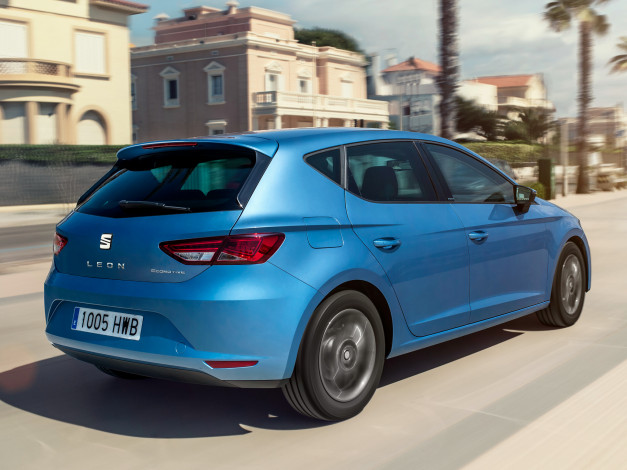 Обои картинки фото автомобили, seat, leon, ecomotive, 2013г, голубой