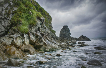 Картинка бухта+лиственничная природа побережье бухта лиственничная камчатка россия море берег скалы