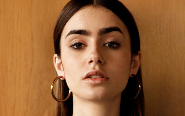 Обои картинки фото девушки, lily collins, серьги, портрет