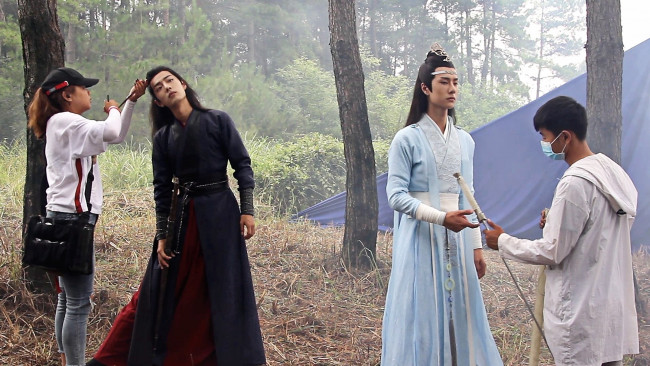 Обои картинки фото разное, знаменитости, ван, ибо, сяо, чжань, костюмы, люди, съемки