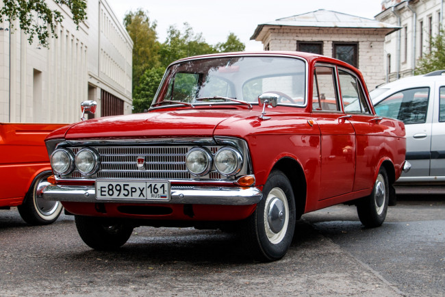 Обои картинки фото москвич, автомобили, автомобиль, красный, ретро, классика
