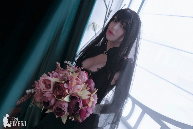 Обои картинки фото девушки, valery himera , lera himera, образ, наряд, букет, окно