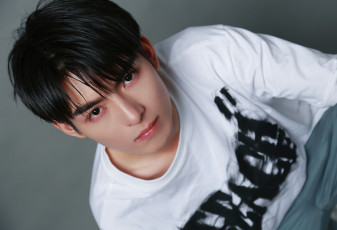 Картинка мужчины wang+hao+xuan ван хао сюань