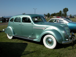 Картинка автомобили классика