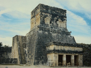 Картинка города исторические архитектурные памятники