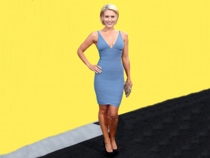 Картинка Nicky+Whelan девушки супермодель актриса платье