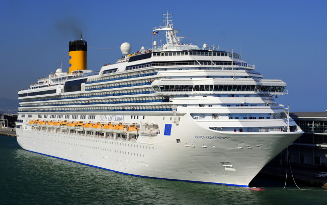 Обои картинки фото costa, concordia, корабли, лайнеры, порт, причал, лайнер