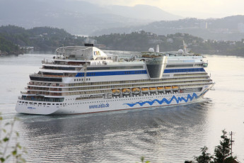 Картинка aida+luna корабли лайнеры круизный лайнер