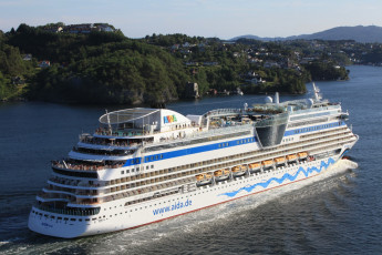 Картинка aidaluna корабли лайнеры лайнер круизный