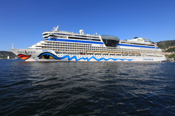 Картинка aidaluna корабли лайнеры круизный лайнер