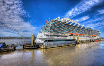 Картинка royal+princess корабли лайнеры лайнер океанский круиз причал