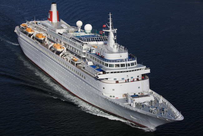 Обои картинки фото black watch, корабли, лайнеры, круизный, лайнер