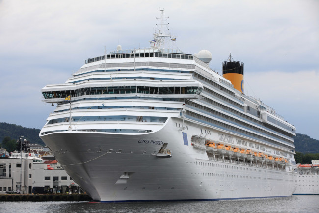 Обои картинки фото costa pacifica, корабли, лайнеры, круизный, лайнер