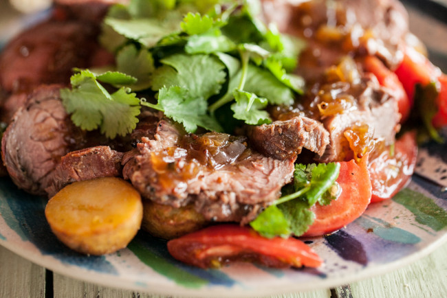 Обои картинки фото еда, мясные блюда, мясо, овощи, жареное