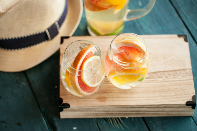 Обои картинки фото еда, напитки, вкусный, лед, фрукты, напиток, холодный