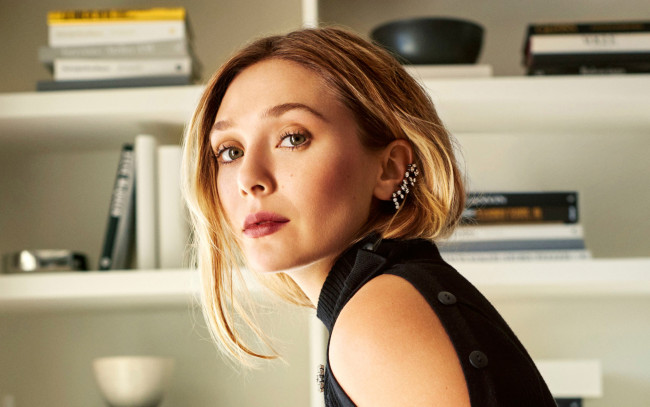 Обои картинки фото девушки, elizabeth olsen, взгляд