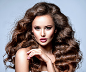 Картинка девушки -+лица +портреты брюнетка локоны