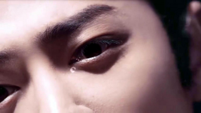 Обои картинки фото кино фильмы, new smiling proud wanderer, лицо, слеза