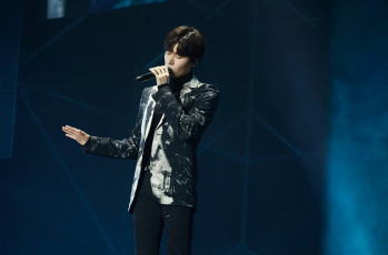 Картинка мужчины liu+haikuan лю хайкуань liu haikuan