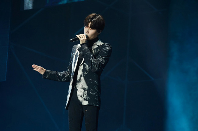 Обои картинки фото мужчины, liu haikuan, лю, хайкуань, liu, haikuan